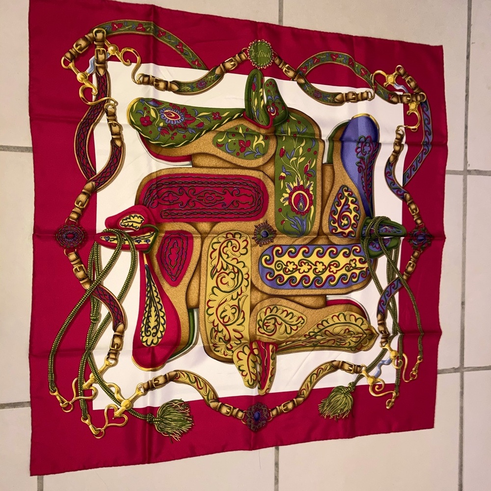 Hermès Festival Des Amazones Silk Scarf